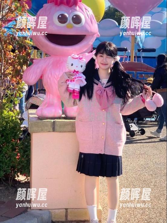 718.sx 每天都想点开718.sx入口,新瓜旧瓜混搭,总有惊喜。