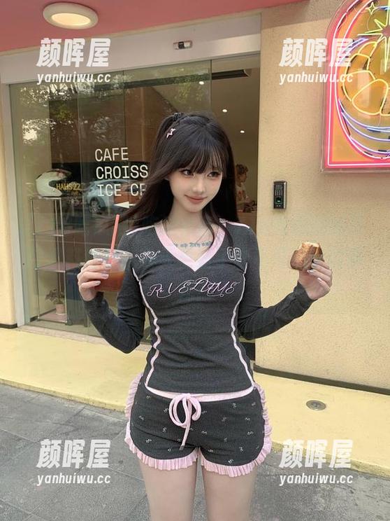 718吃瓜网 吃瓜必备,718吃瓜网的热门爆料线路,今天更新了啥不可思议的事儿?