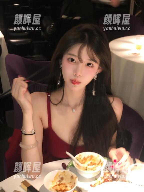 718黑瓜吃料 闷热天气里,下载718黑瓜吃料,享受蘑菇视频的消暑疗法。