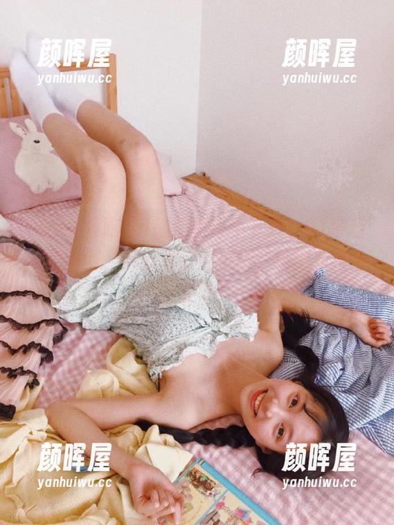 91今日吃瓜 越看越停不下来,91今日吃瓜官网,风云变幻的瓜场,看得我手心直冒汗!