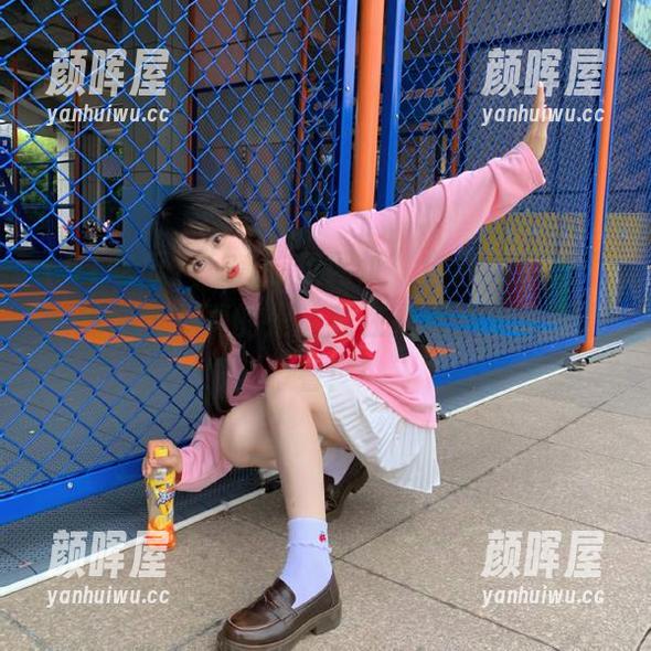 91吃瓜 “91吃瓜网址”中那些你想不到的黑料,真的是让我在抱着小零食默默看!