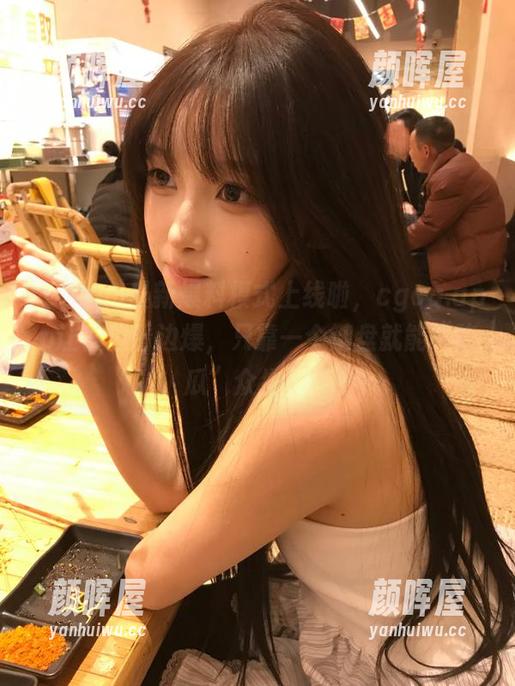 cgcg 最新爆料模式上线啦,cgcg.app让你边看边爆,只靠一个键盘就能“吃瓜”众生相!