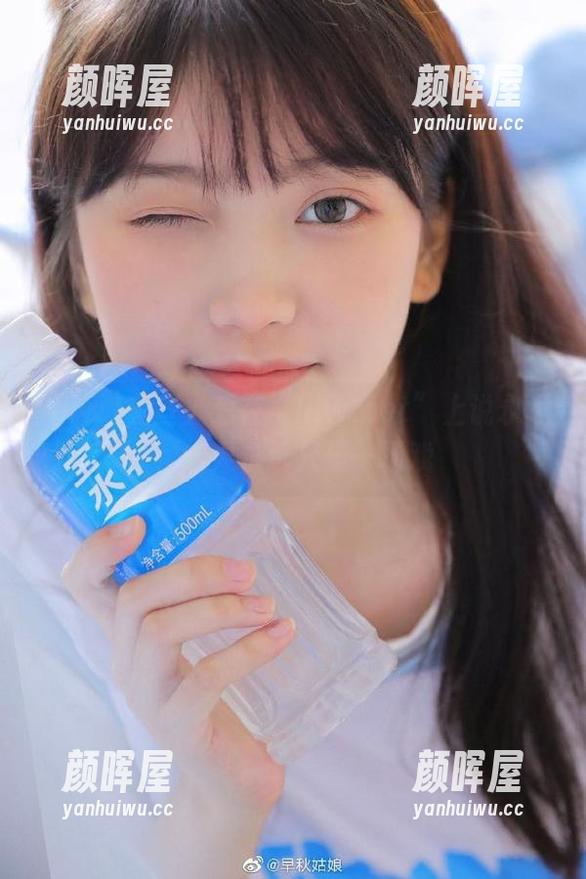 hlw 有些人爱在“hlw.bet”上说永远,结果永远只是一场戏