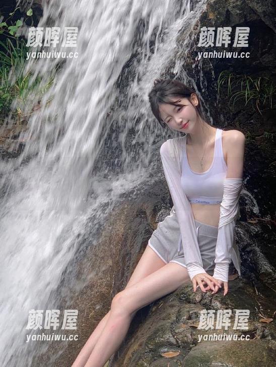 有时候打开tttzzz.su苹果版的黑料入口，仿佛走进了另一个奇异空间！