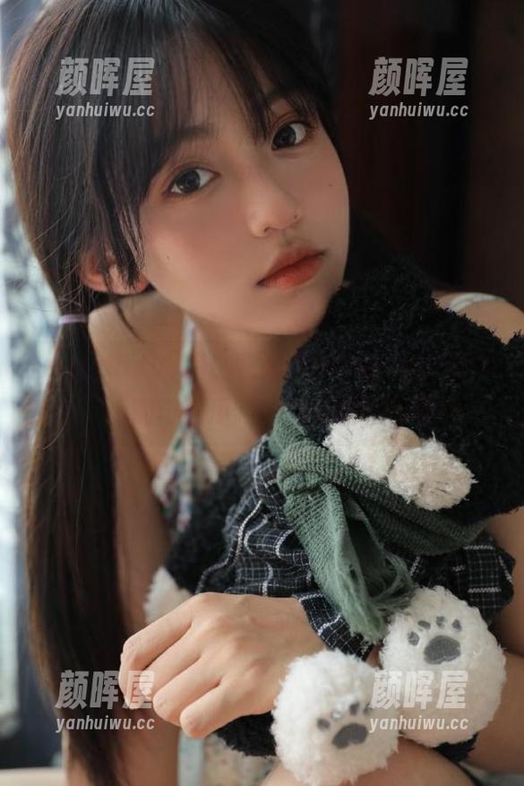xgua5.tv 你也收藏“www.xgua5.tv”上的奇葩瓜吗?心里默默窃喜中
