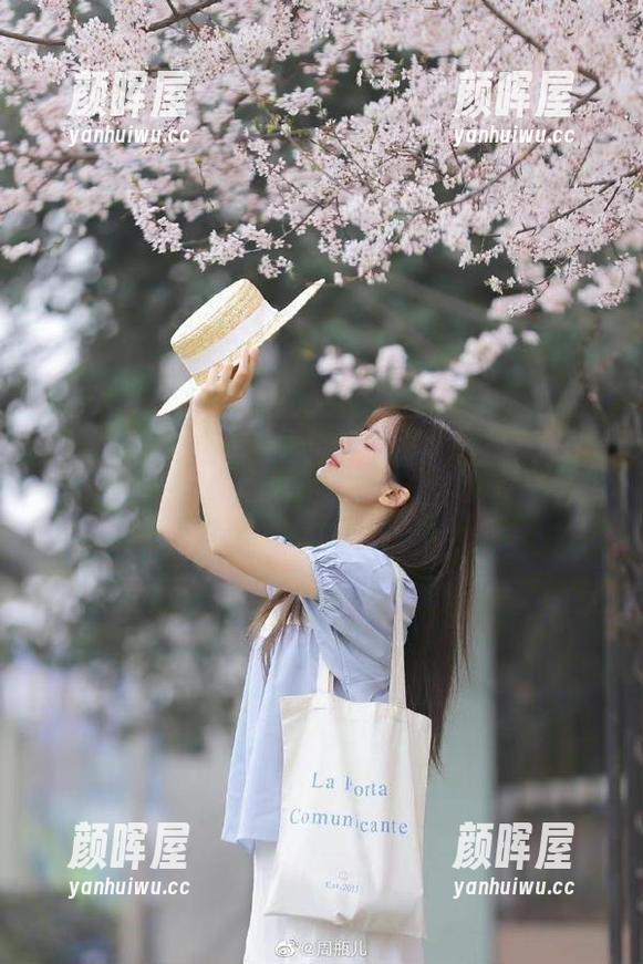 五一吃瓜 在五一吃瓜网站,黑料背后的肮脏勾当,吃瓜的姿势更要优雅!