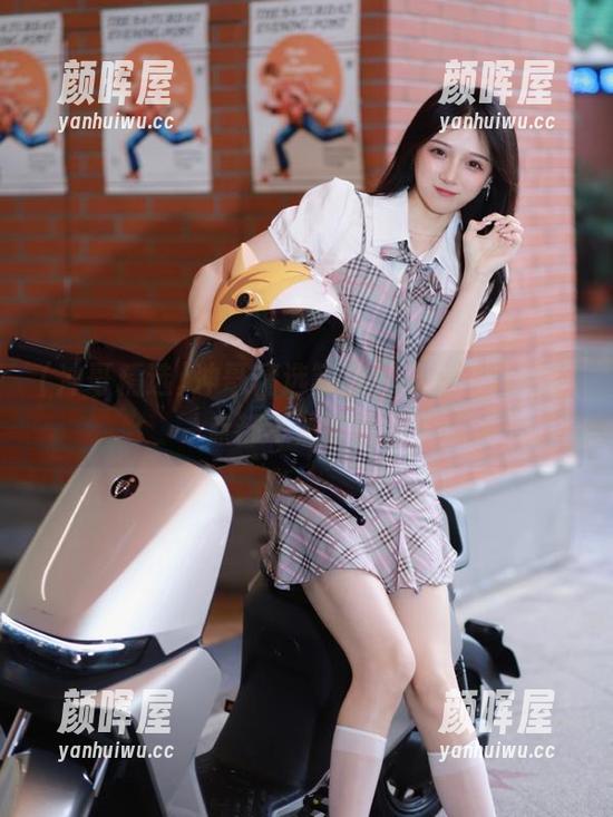 冲哥精选 冲哥精选等你登录,来领略那一点都不清纯的黑料