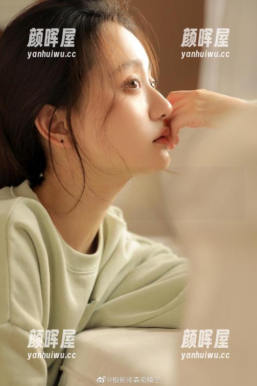 吃瓜网 登录“吃瓜网”后,我给这名字打个及格,虽然有点无聊。