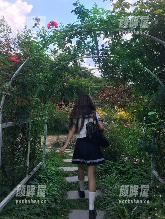 吃瓜网址 吃瓜网址的网页,网红们在这里接连上演“吃瓜”拼图,绝了!