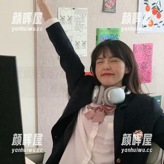 吃瓜网页版 在吃瓜网页版,黑料爆料的神秘地址在哪里?