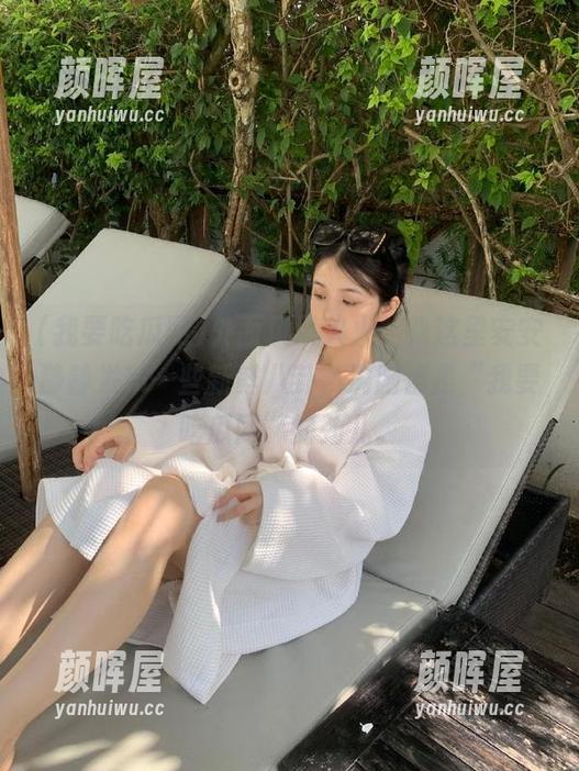 我要吃瓜网 外面风风火火,我这里安安静静发布一些新鲜八卦,满脑都是“我要吃瓜网”的劲儿。