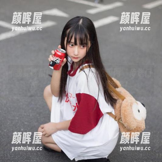 我要吃瓜网 我在“我要吃瓜网”传送门前,想走进八卦的奇妙世界!